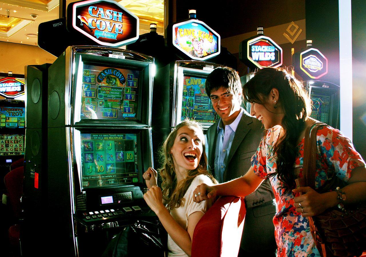 Hotel Y Casino Del Rio - ヘネラル・ロカ エクステリア 写真