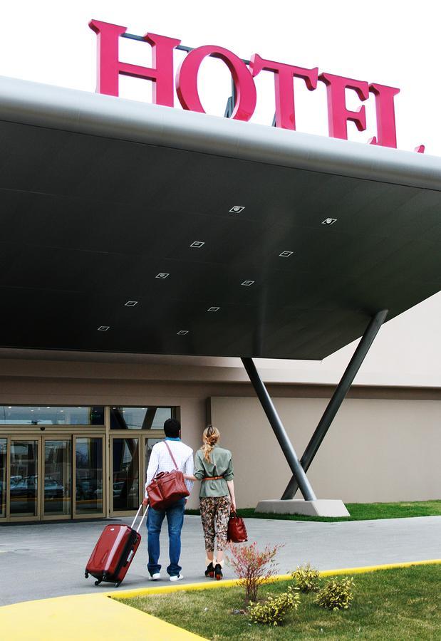 Hotel Y Casino Del Rio - ヘネラル・ロカ エクステリア 写真